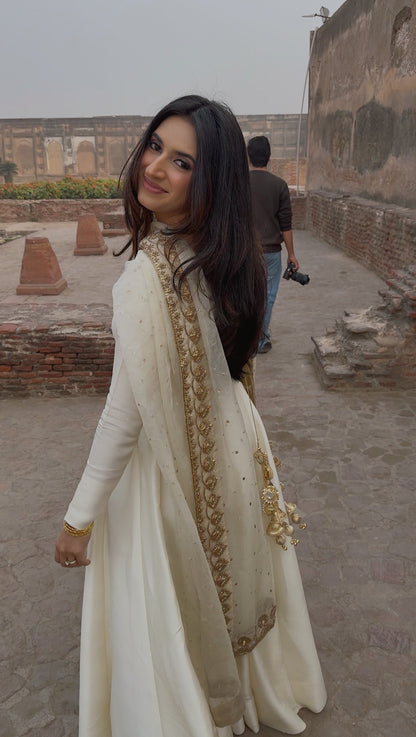 the Manahil pishwas