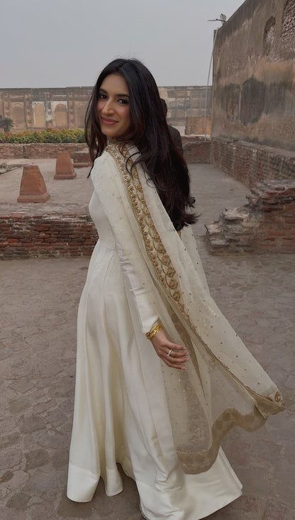 the Manahil pishwas