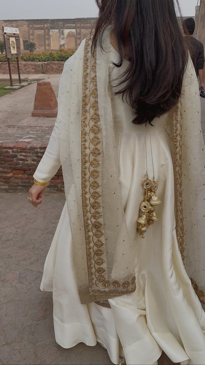 the Manahil pishwas
